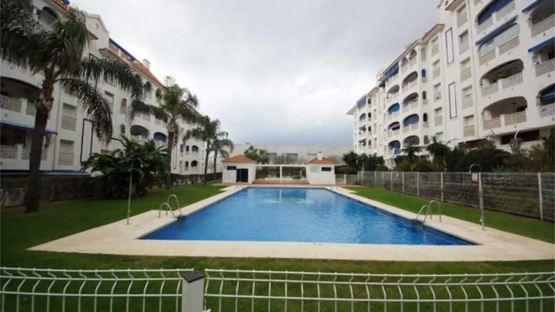 Apartamento en EL ARQUILLO, SAN PEDRO ALCANTARA - Foto 1