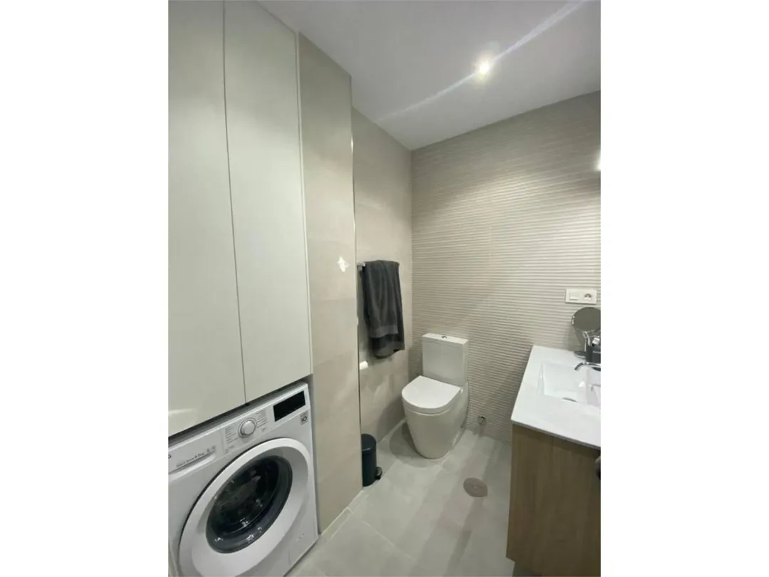 Piso en  Avinguda del Professor López Piñero 4 - Foto 4