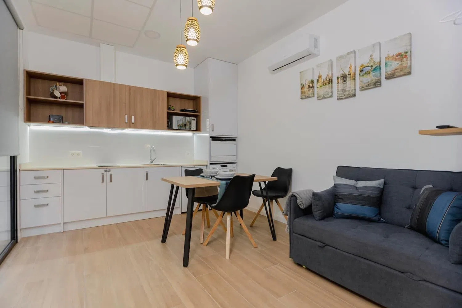 Estudio en calle d' Alcàsser, 5 - Foto 1