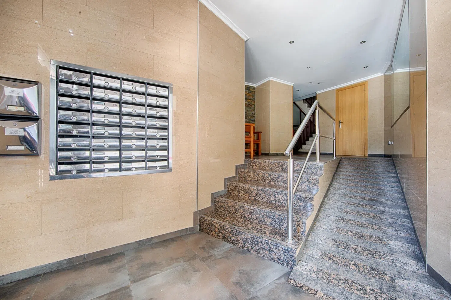 Piso en calle Arzobispo Guisasola, 44 - Foto 3