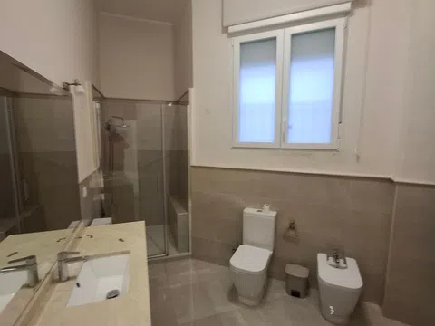 Piso en calle de los Reyes Católicos, 2 - Foto 12