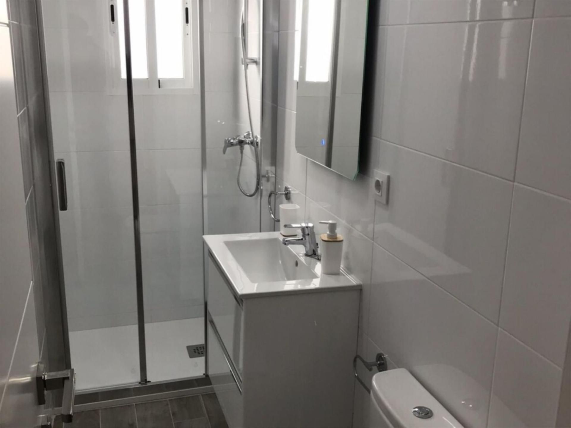 Apartamento en  Calle Abogado Enríquez Barrios 8 - Foto 11