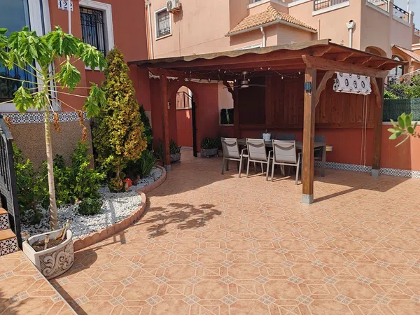 Chalet pareado en Calle Almendro, 37 - Foto 4