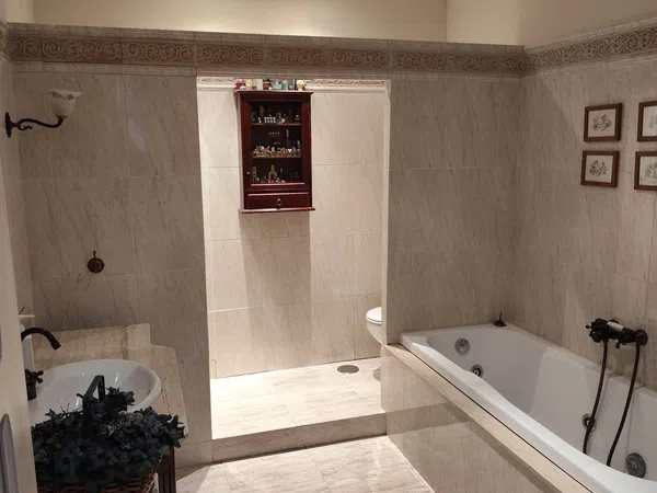 Piso en Calle Palacio Valdés, 10, Salesas-Foncalada-Campoamor - Foto 3