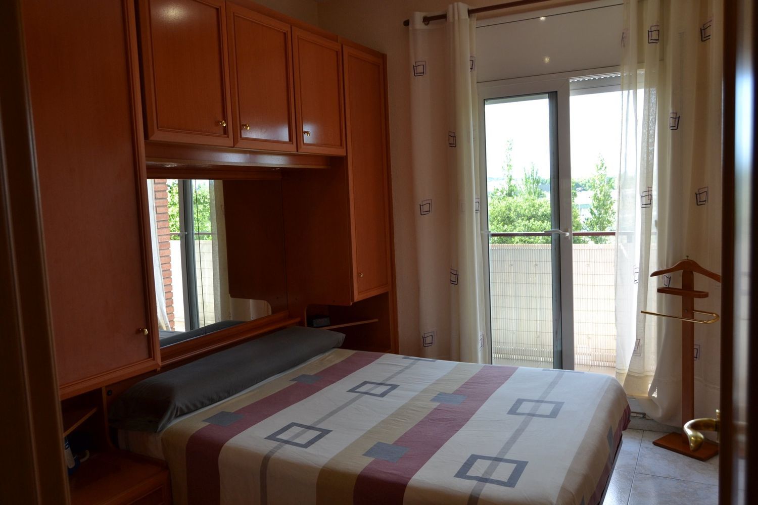 Piso en Calle Ramon de Campoamor, 25 - Foto 2