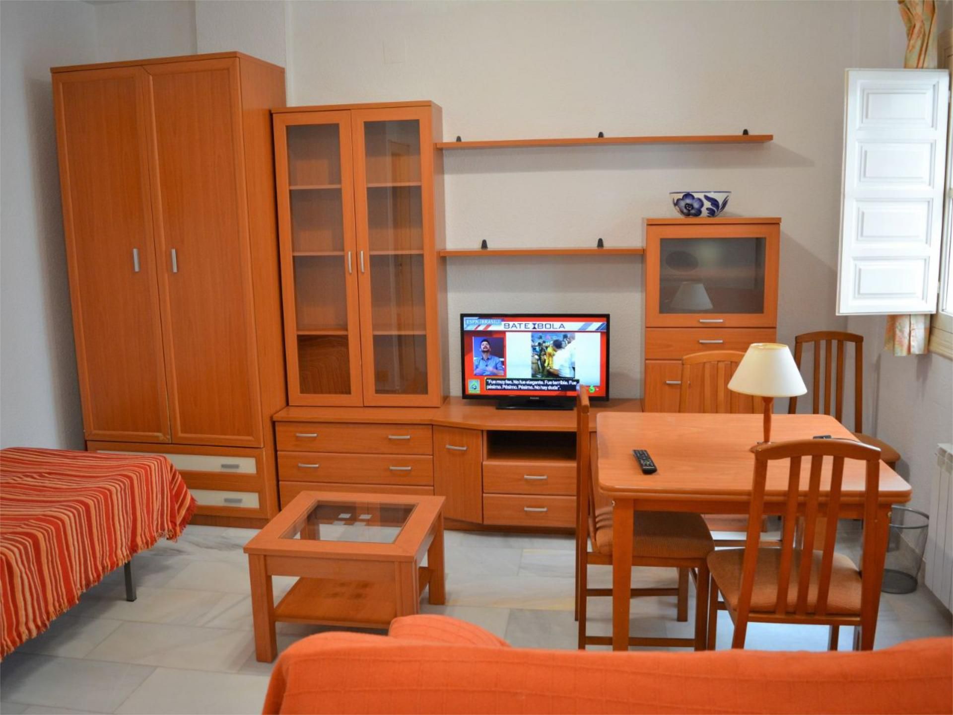 Estudio en  Calle Ancha de la Virgen 16 - Foto 2