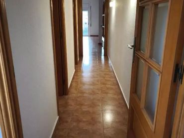 Piso en  Carrer de Ramón y Cajal 17 - Foto 8