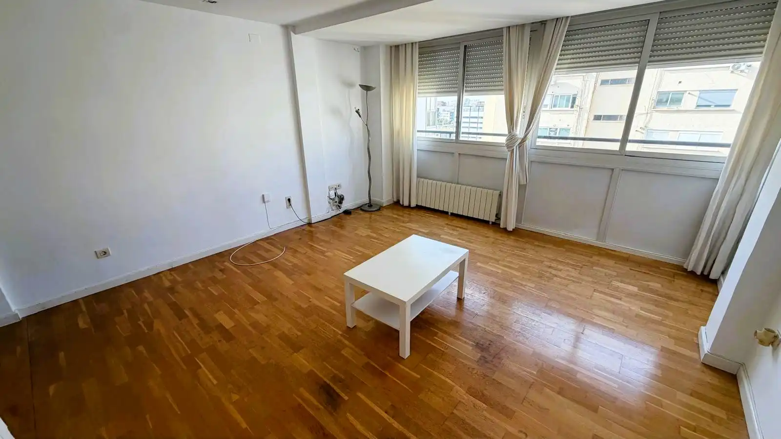 Piso en  Avinguda del Primat Reig - Foto 2