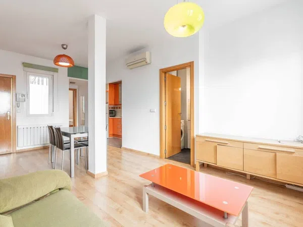 Piso en paseo de la Reina Cristina, 12