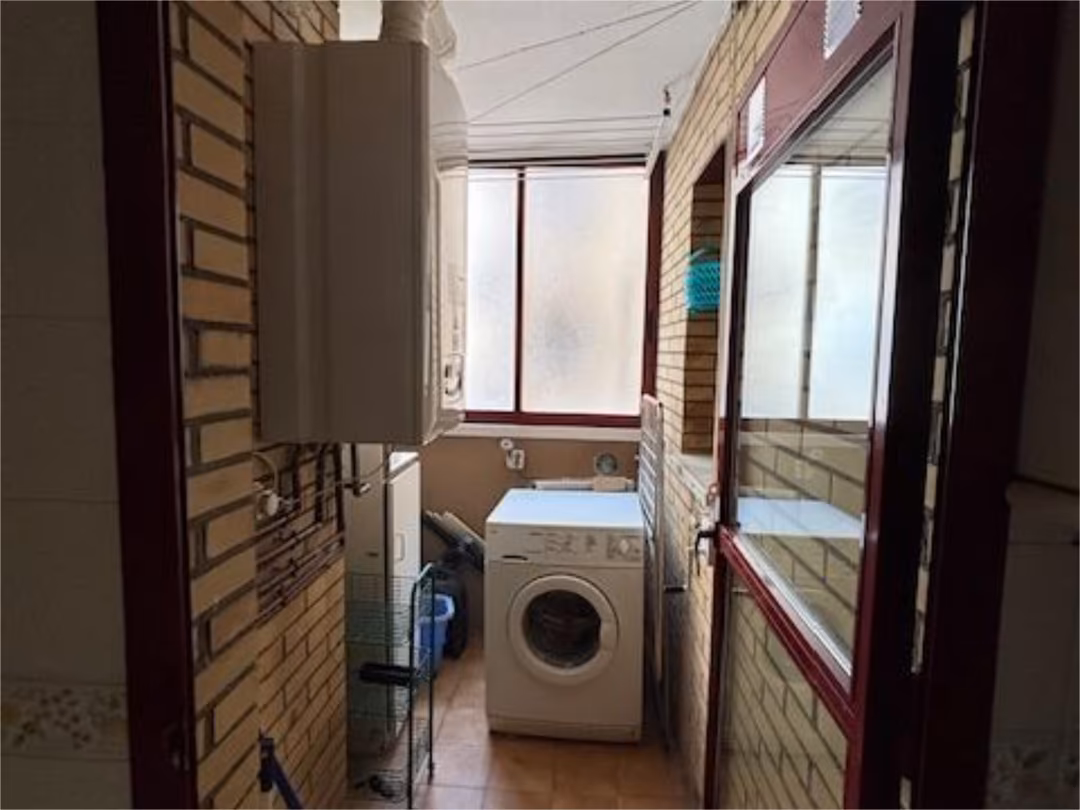 Piso en  Calle Ministro Fernandez Ordoñez 3 - Foto 10