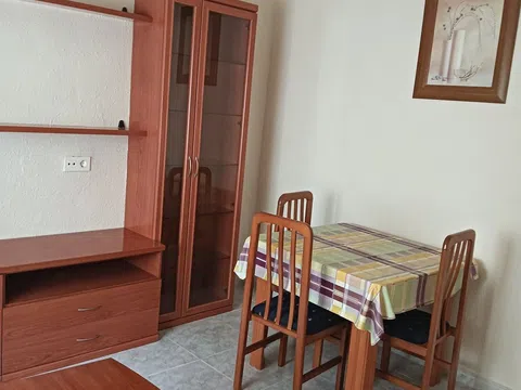 Piso en calle de Nuestra Señora del Salz, 14