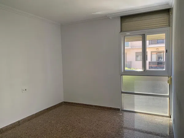 Piso en Calle l'Alcalatén, 1 - Foto 13
