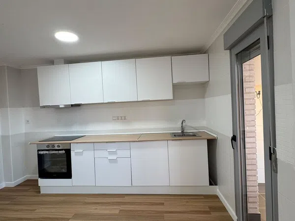 Piso en Calle San Policarpo, 80, Puerto Deportivo - Foto 4