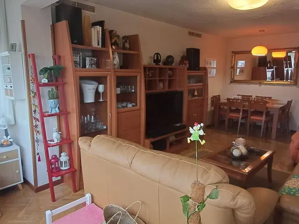 Piso en travesía de Ramón y Cajal, 3 - Foto 3