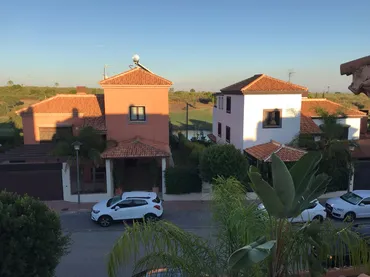 Chalet en  Calle Diego Borrego 28 - Foto 4