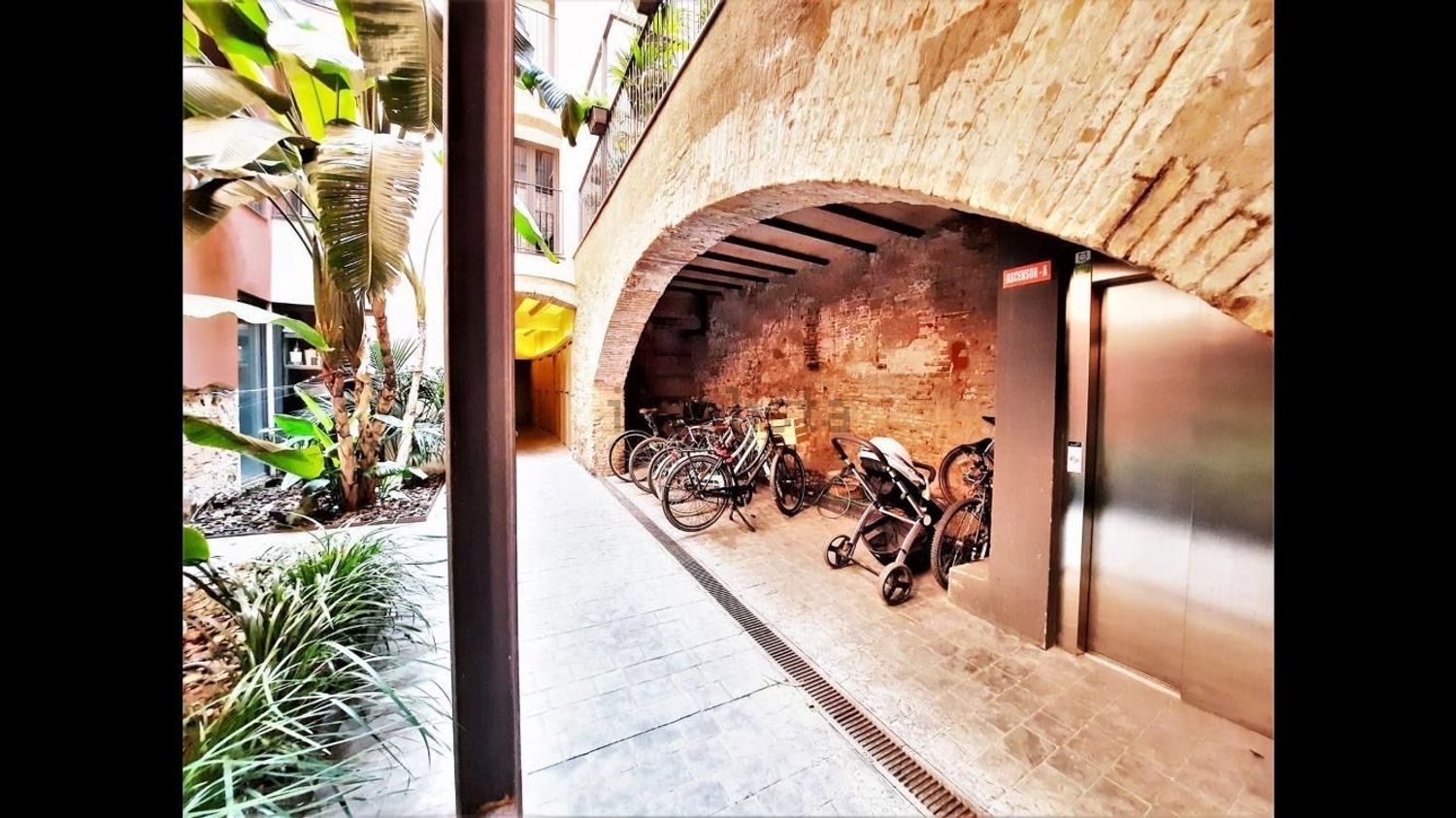 Piso en calle del Rec Comtal, 21 - Foto 3