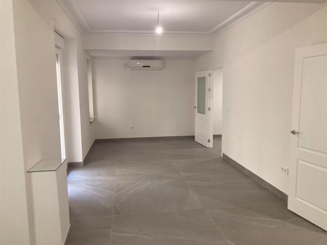 Piso en  Calle Infante Carlos de Borbón 16