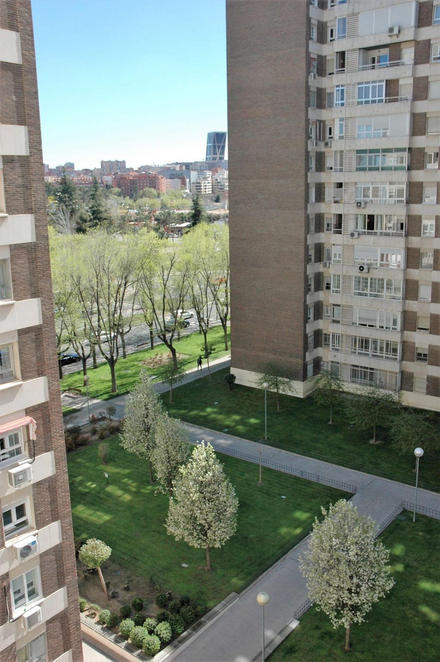 Piso en calle Ginzo de Limia, 7 - Foto 1