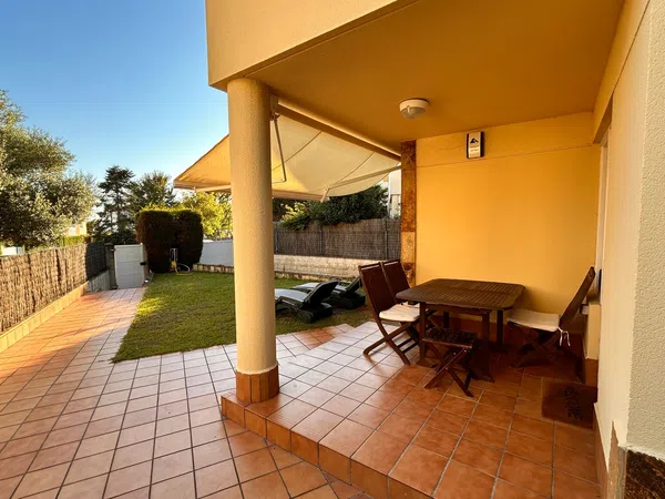 Casa o chalet independiente en Oleiros, Oleiros - Foto 1