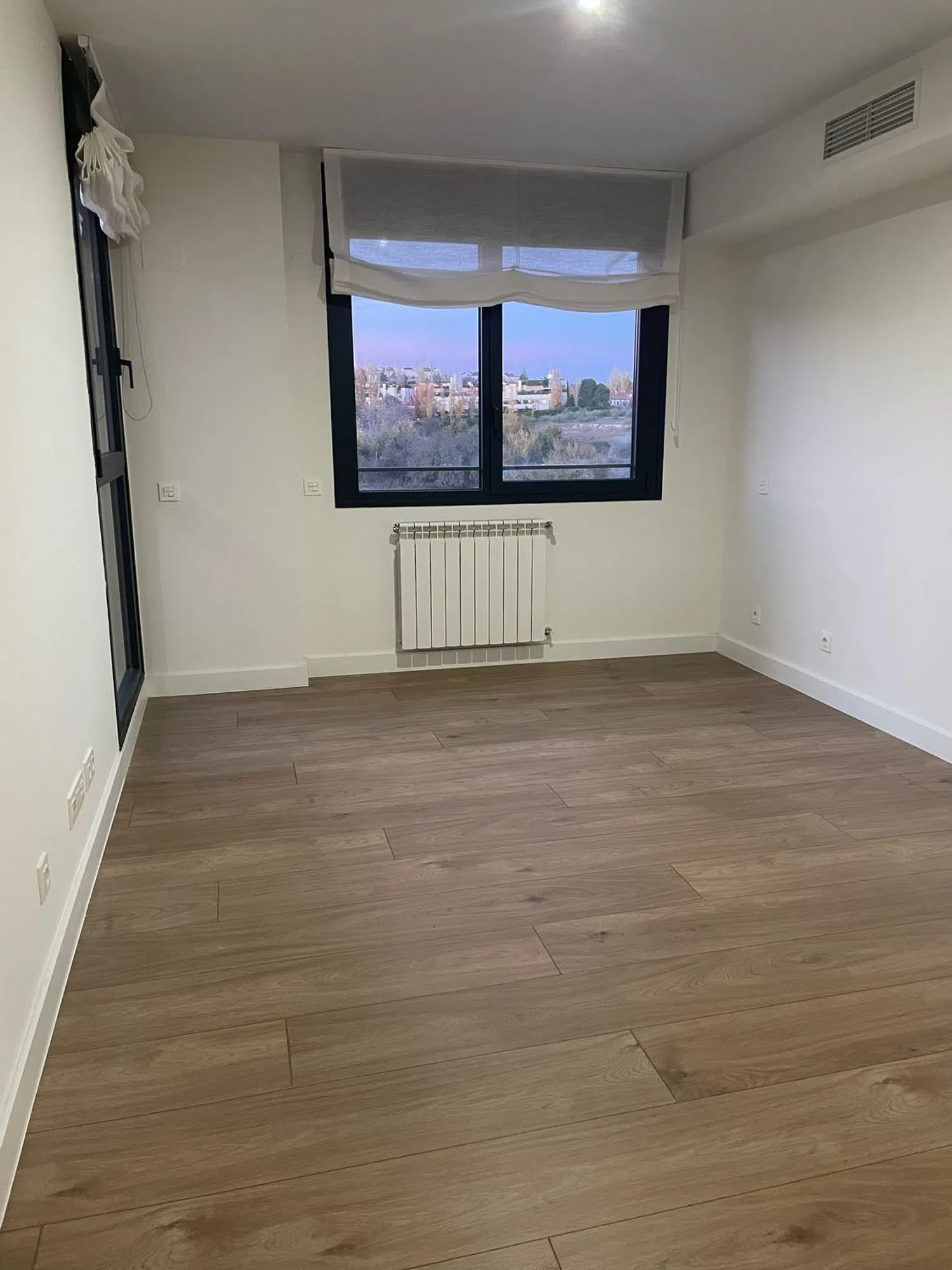 Piso en calle de Luis Martinez Feduchi, 146 - Foto 3