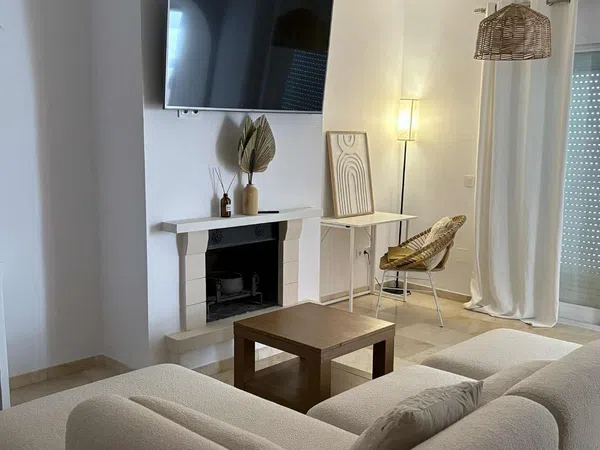 Piso en Urbanización Los Pinos de Aloha, 161