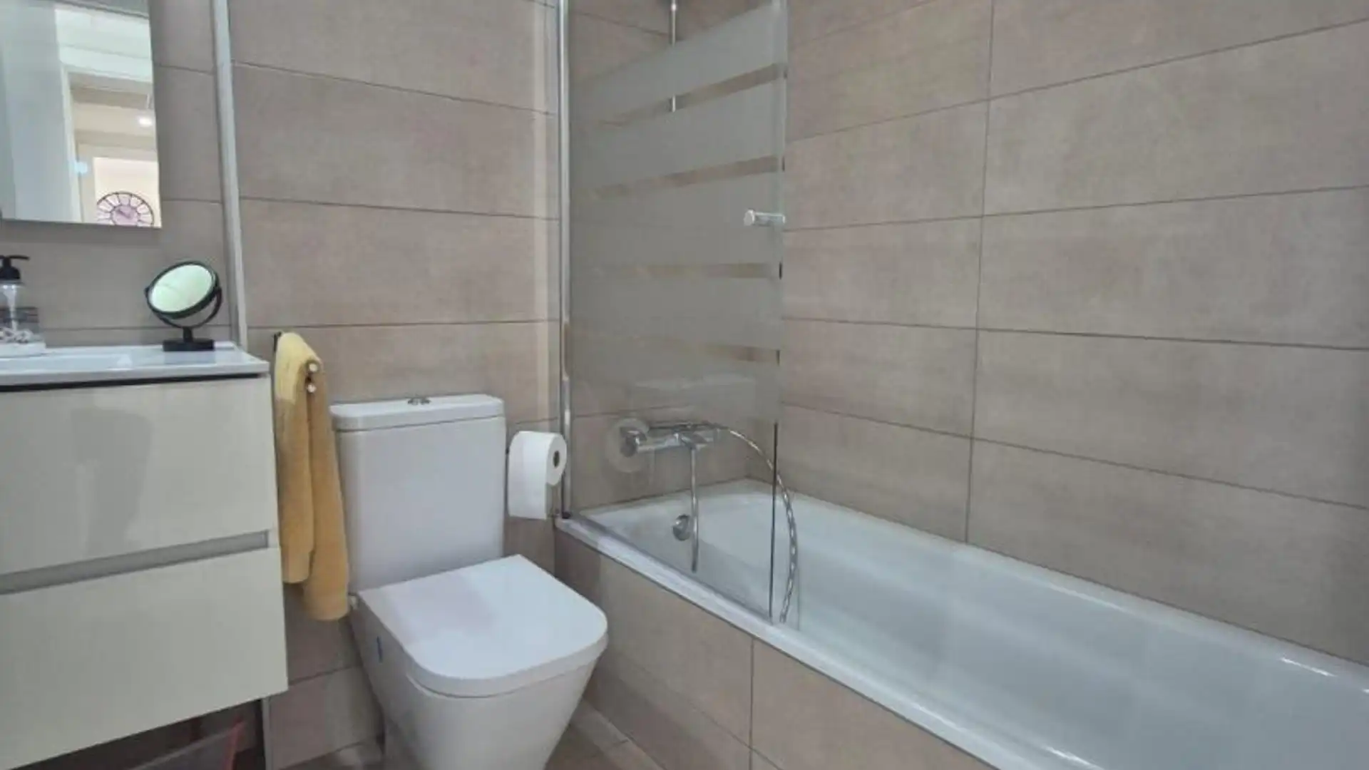 Piso en  Carrer de Jaume Villanueva 7 - Foto 7