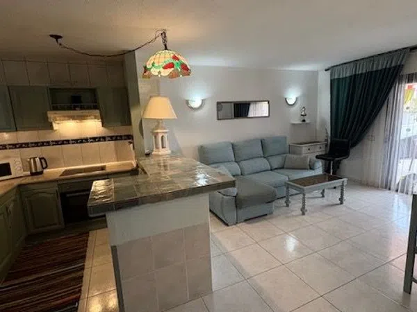 Piso en avenida Londres, 6 - Foto 2