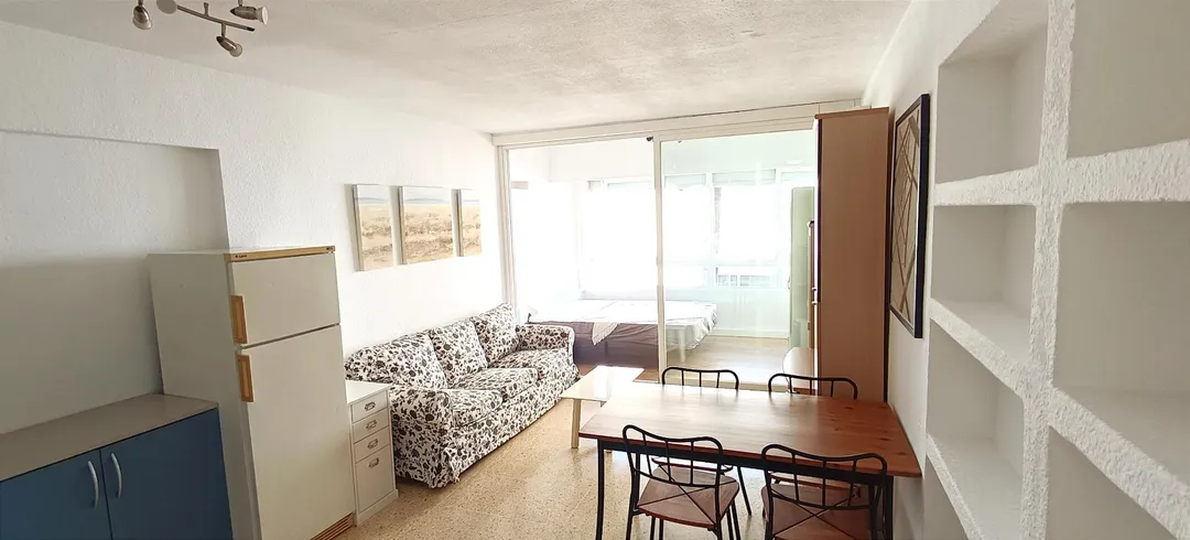 Estudio en  Carrer Huguet des Far 16 - Foto 4