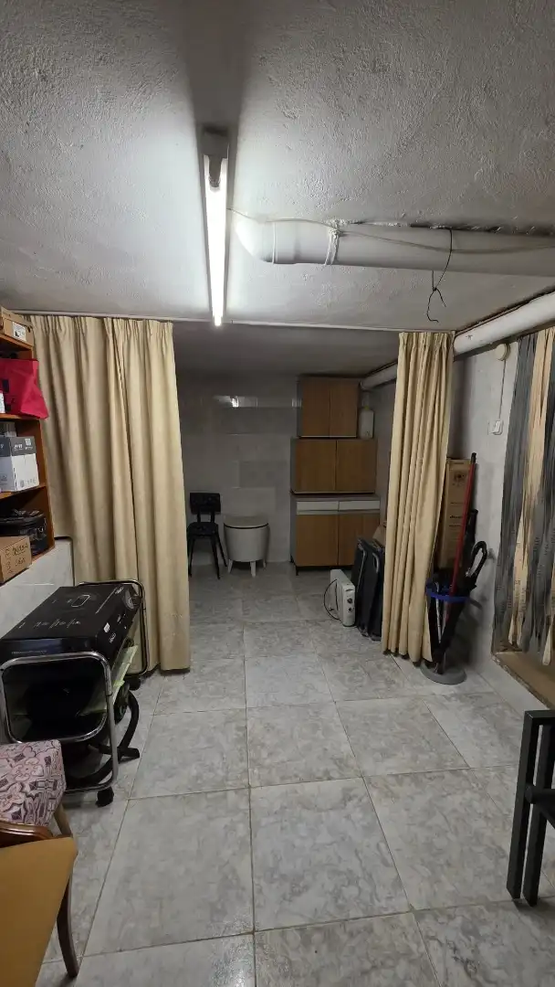Casa adosada en  Avenida Felipe Corchero 5 - Foto 4