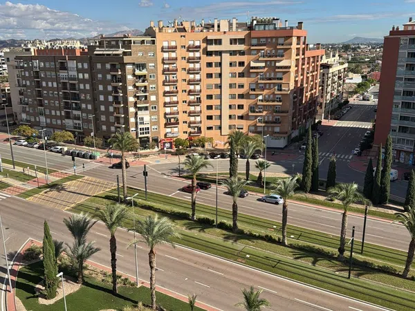 Piso en avenida Don Juan de Borbon, 94 - Foto 3