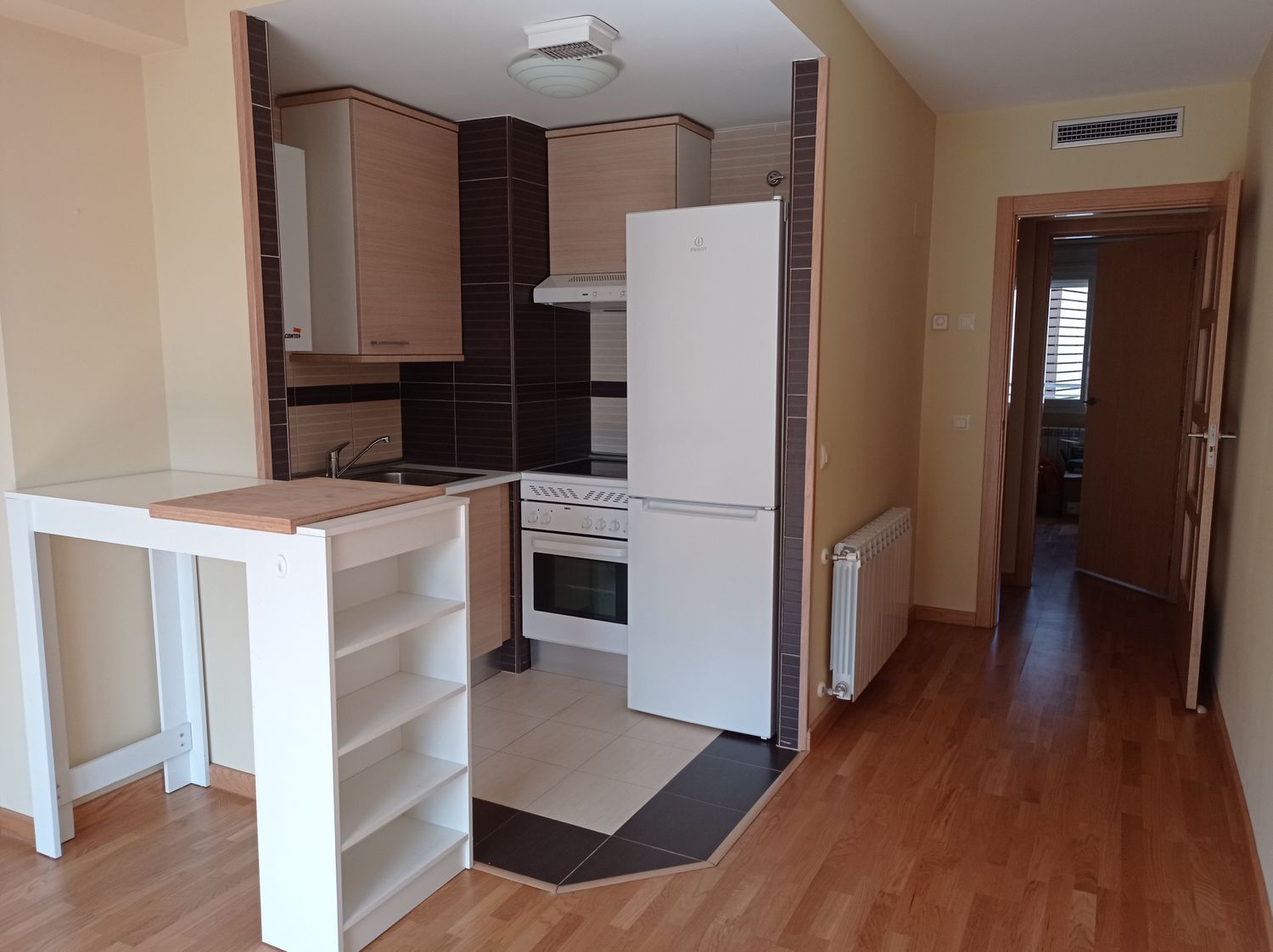 Piso en calle Ernest Hemingway, 8 - Foto 7