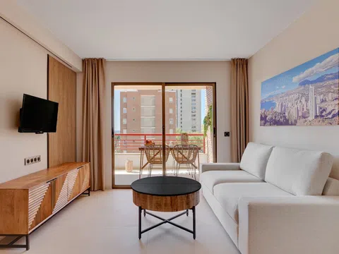 Piso en calle Gerona, 32