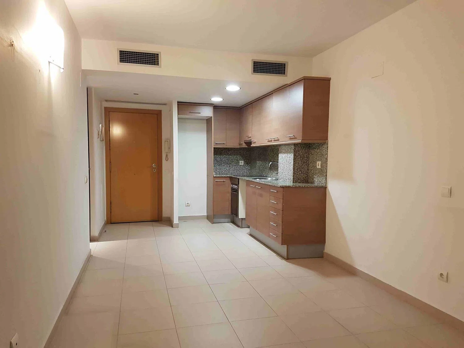Piso en calle de Ramón de Campoamor, 21 - Foto 1