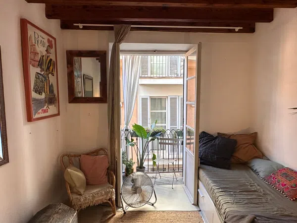 Estudio en calle de les Monges, 9