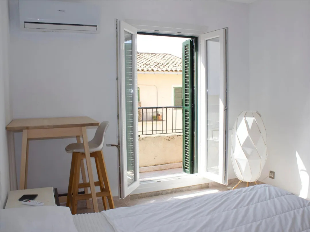 Piso en  Carrer Patronat Obrer 8 - Foto 2