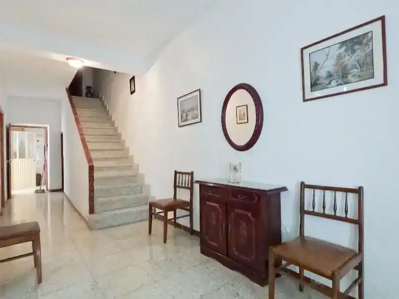 Casa adosada en  Calle Buenavista 13 - Foto 2