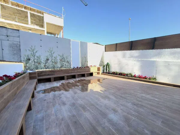 Chalet adosado en Ronda 8 de Març - Foto 13