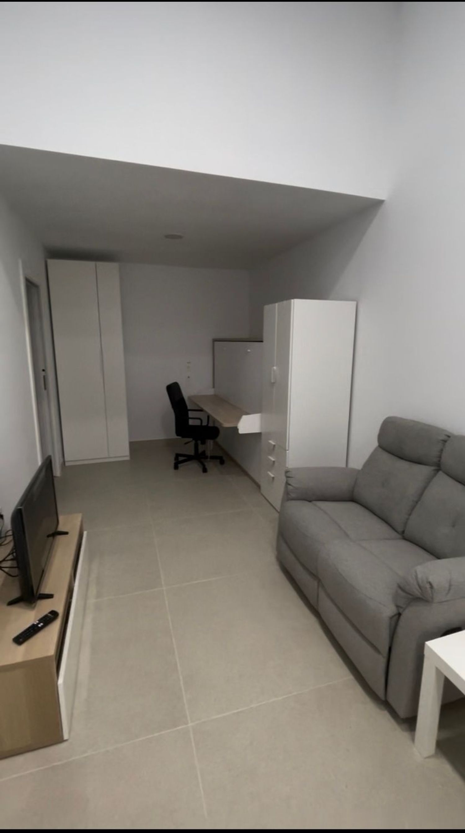 Estudio en calle del Río Martín, 5 - Foto 1