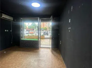 Local comercial en Los Remedios - Foto 7