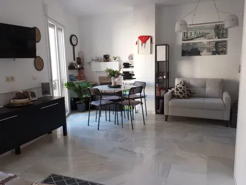 Estudio en calle Martínez Maldonado, 16