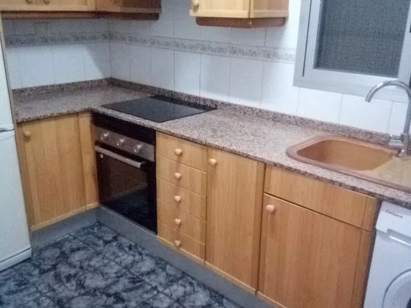 Piso en Calle Monsenor Fernando Ferris, 26 - Foto 2