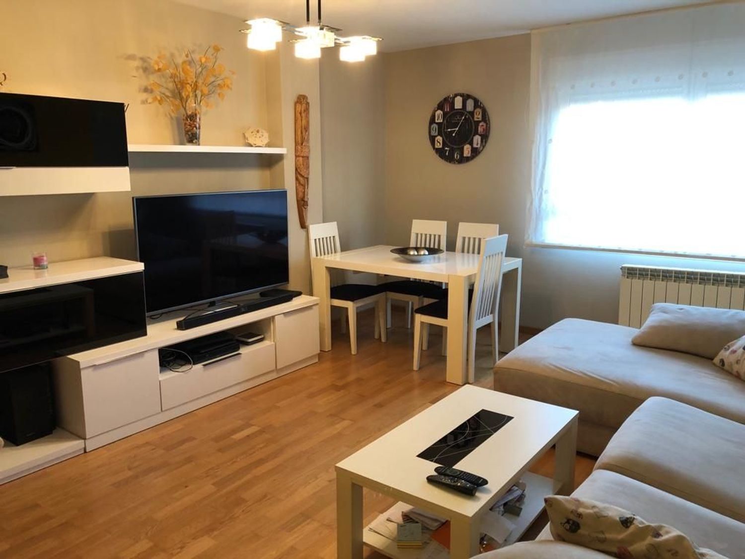 Piso en calle Bretón de los Herreros, 27 - Foto 1