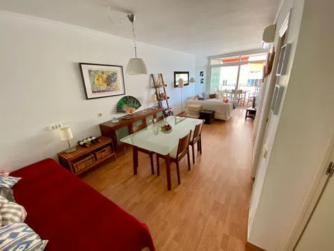 Piso en plaza Mediterrània, 5