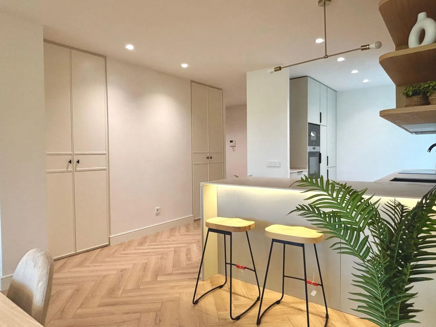 Piso en avenida de Alberto de Alcocer, 8 - Foto 5