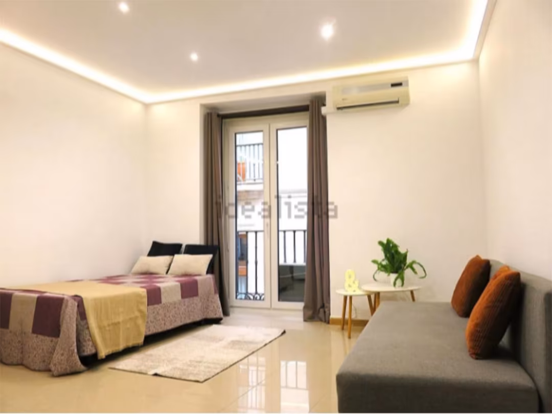 Estudio en  Calle de la Aduana 7