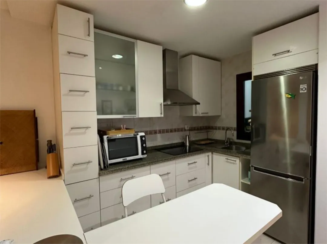 Piso en  Calle Nicolás Estévanez 35 - Foto 2