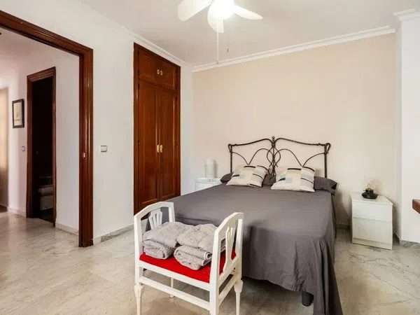 Piso en Calle López Domínguez, 3, El Molinillo - Capuchinos - Foto 2