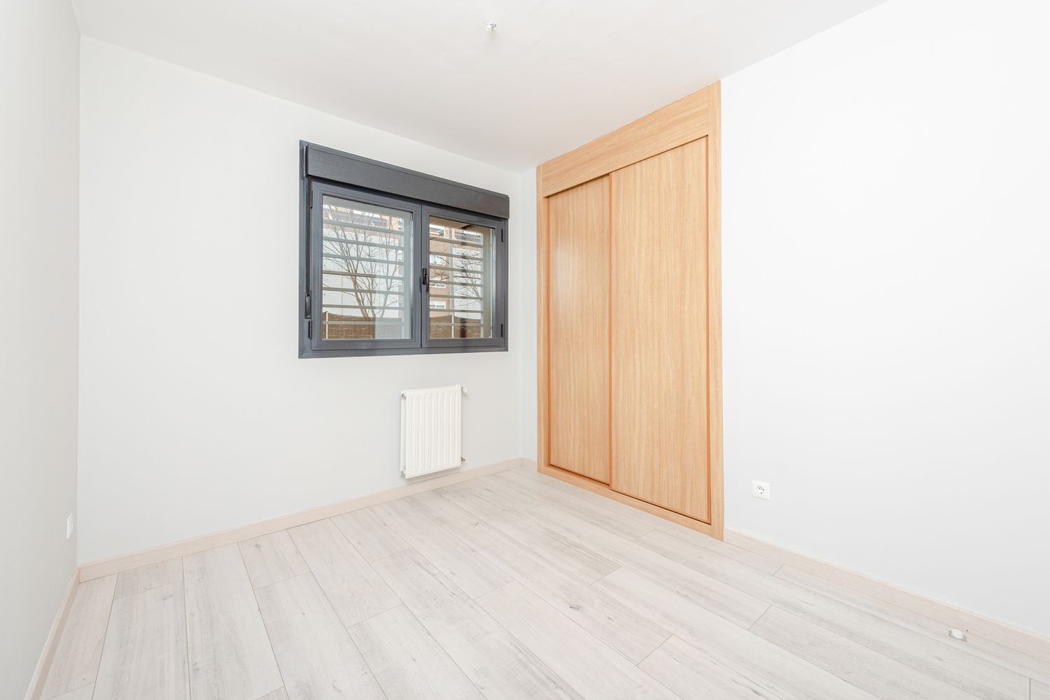 Piso en avenida Joan Miró - Foto 11