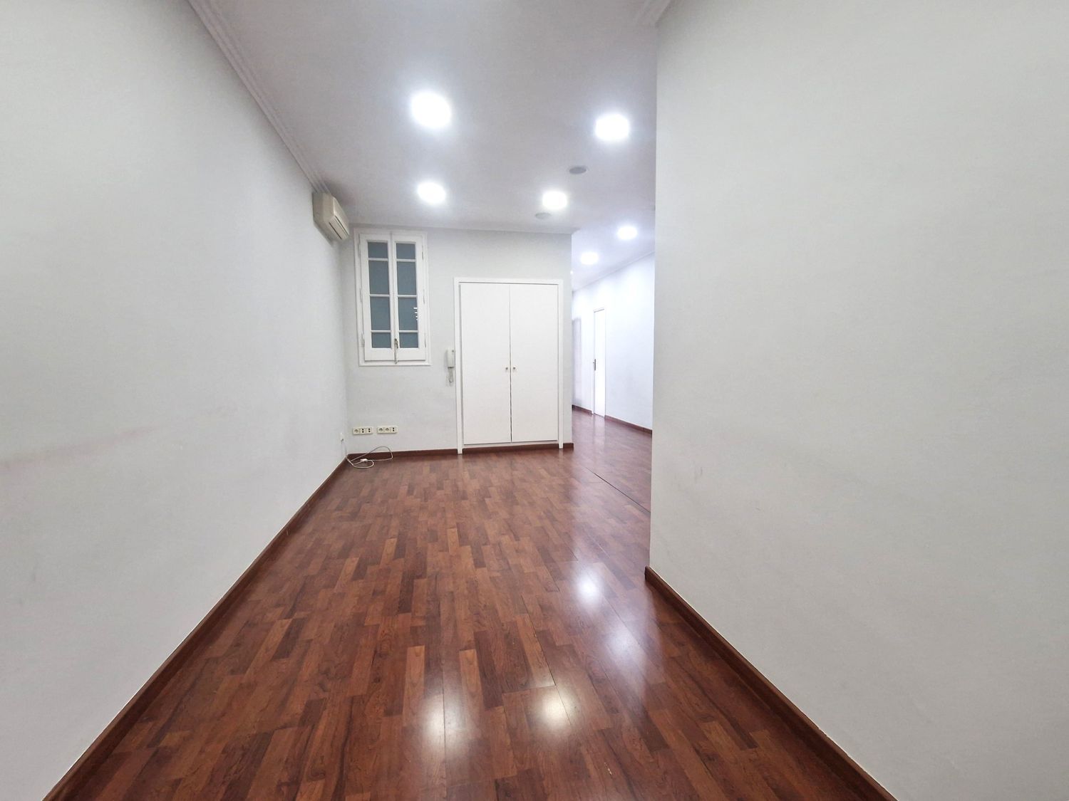 Piso en calle d'Enric Granados, 155 - Foto 9