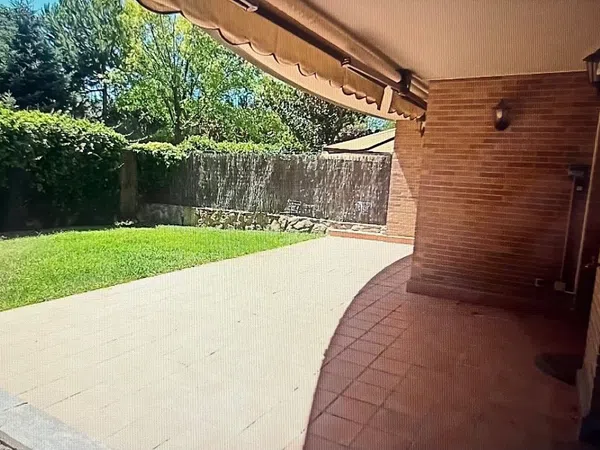 Dúplex en calle de la Begonia, 161 - Foto 2